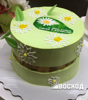 Торт № 792 Праздничный (декор ромашки, День семьи)
