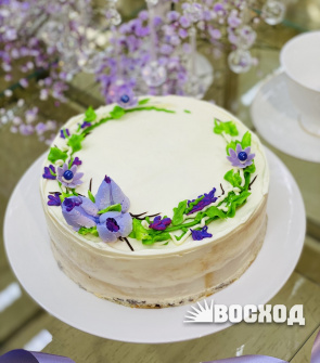 Торт Творожное чудо № 508, декор 8 Марта!