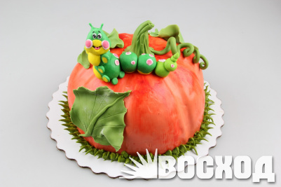 Торт № 805 "Праздничный" в марципановой обтяжке, декор тыква