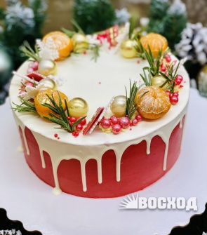 Торт № 73 Праздничный (новогодний декор, мандарины, веточки розмарина)